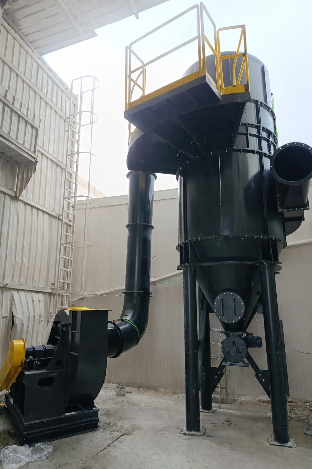 Dust Collection Systems: Cyclone and Jet Filters | MASTRON